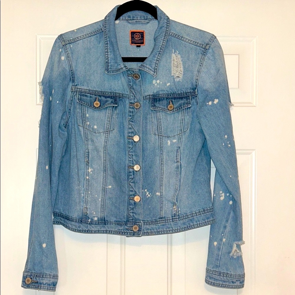 Distressed Denim Jean Jacket L Light Wash Shredded Bleach Splatter Thrashed
